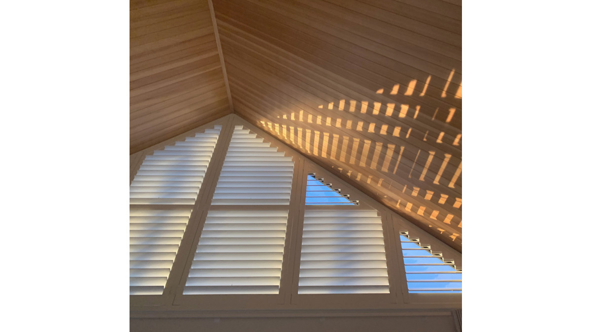 shtter gable sq