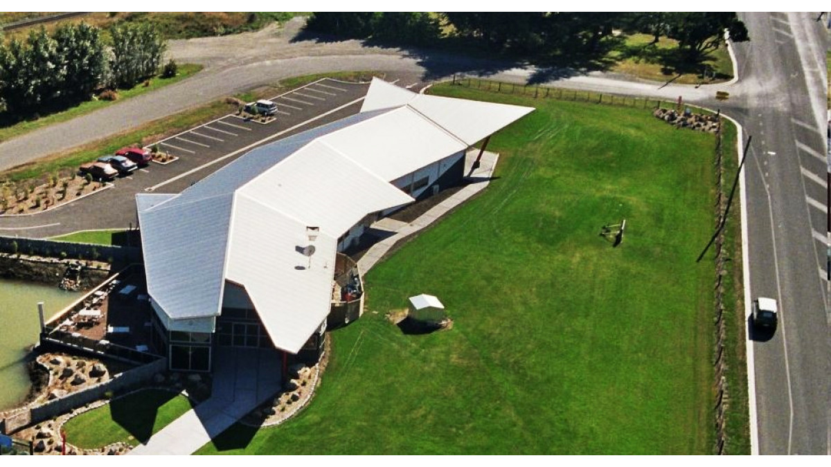 Zincalume roof Salmon Tales Restaurant in Rakaia