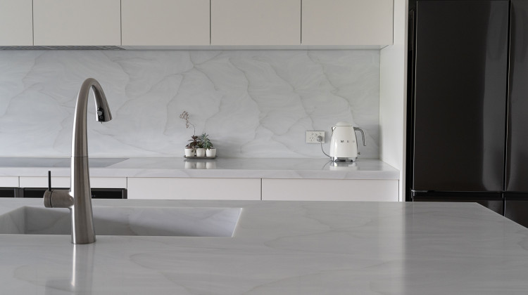 Kitchen Benchtops & Splashbacks