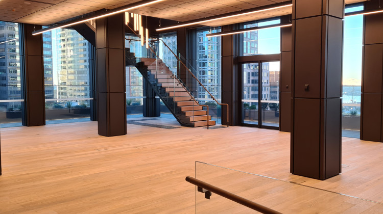 Commercial Interiors, Showrooms & Lobbies