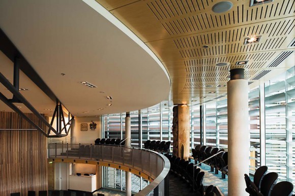 Waitakere Civic Centre WAITAKERE CIVIC CENTRE: using