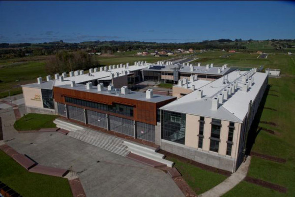 Dimond BB900 Project Profile: Ormiston Senior College