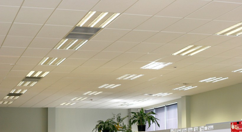 New Ministry Ceiling Meets Seismic Requirements