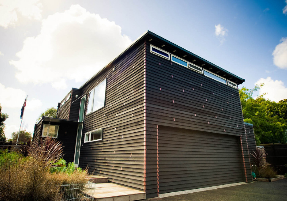 Utilise Clean, Free Solar Energy with Solargenius 