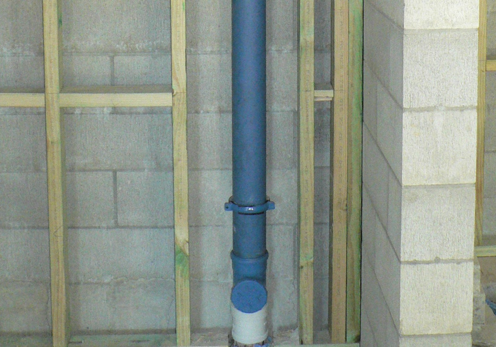 Reducing Waste Water Noise in Urban Living Environments