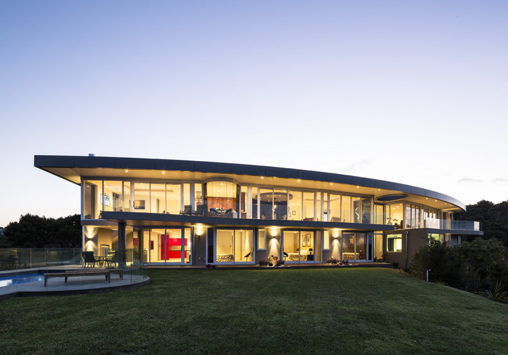 An Altherm House by Ron Sang Moves Outside the Square
