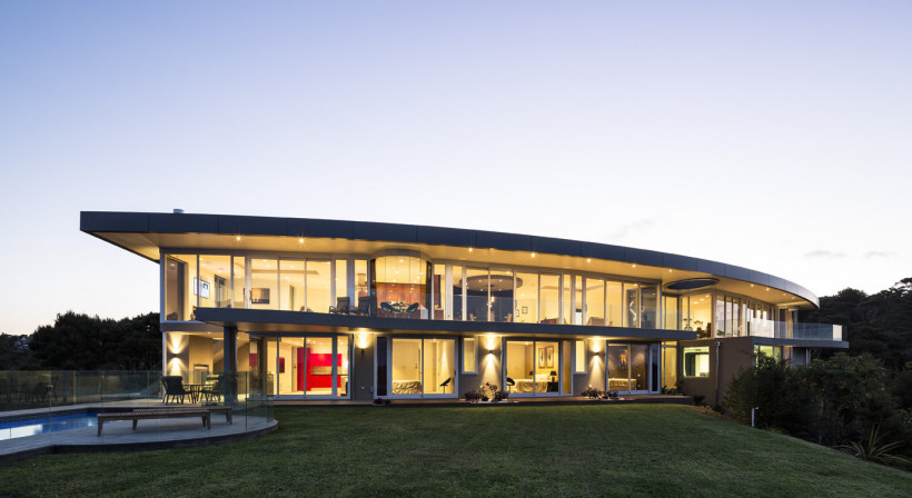 An Altherm House by Ron Sang Moves Outside the Square