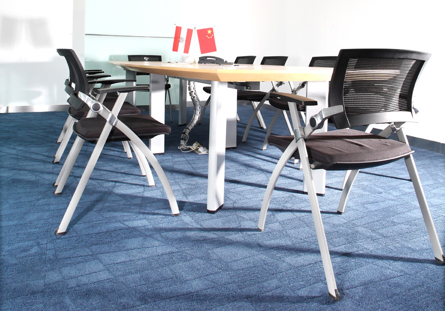 Naturally Stain-Resistant Sustainable Carpet Tiles