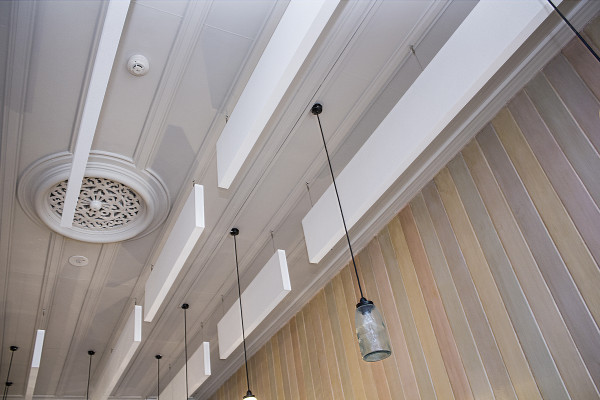 Acoustic Baffle Beams Improve Trendy Ponsonby Eatery