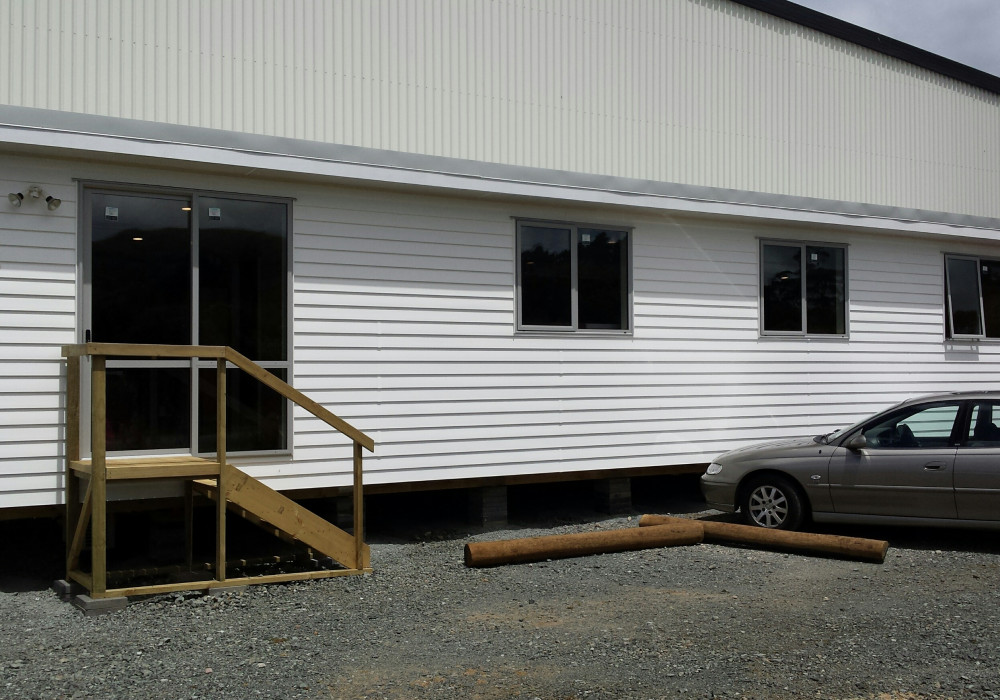 Palliside Weatherboards: A Lightweight, Cost Effective Solution for Kamo Call Centre