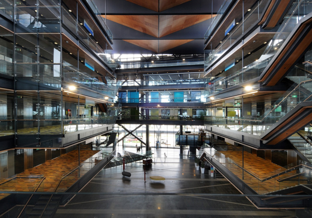 Unex Systems' Integrated Balustrade Fascia for the Manukau Institute of Technology