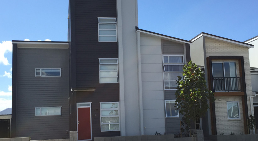 James Hardie Products Provide Holistic Design for Squadron Drive