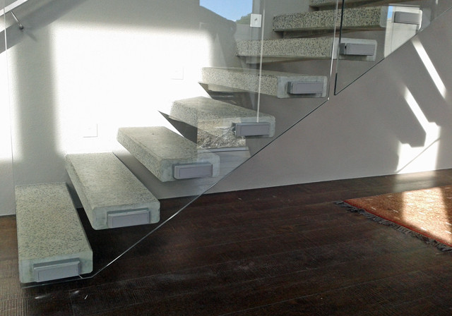 Frameless Glass Balustrade for Architecturally Designed Home
