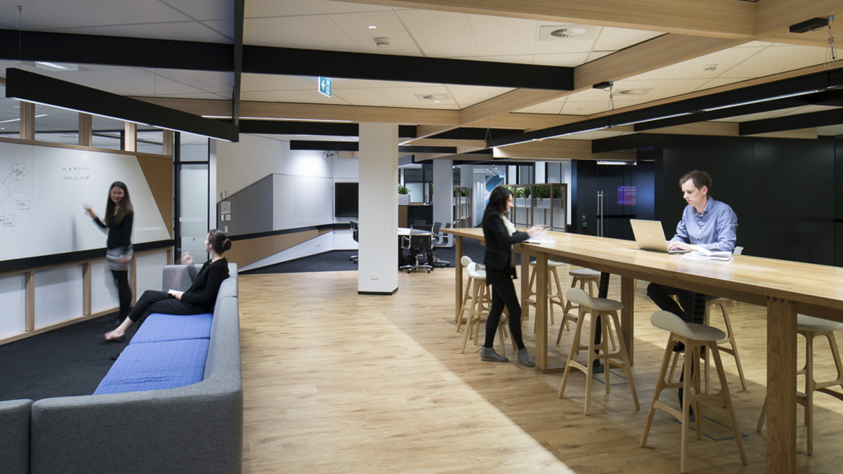 Karndean Flooring Reduces Noise in the Macquarie University Hearing Hub