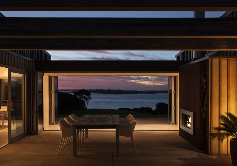 Escea Fireplace Provides Relaxing Retreat for Waiheke Island Home