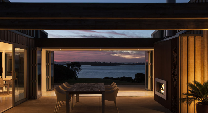 Escea Fireplace Provides Relaxing Retreat for Waiheke Island Home