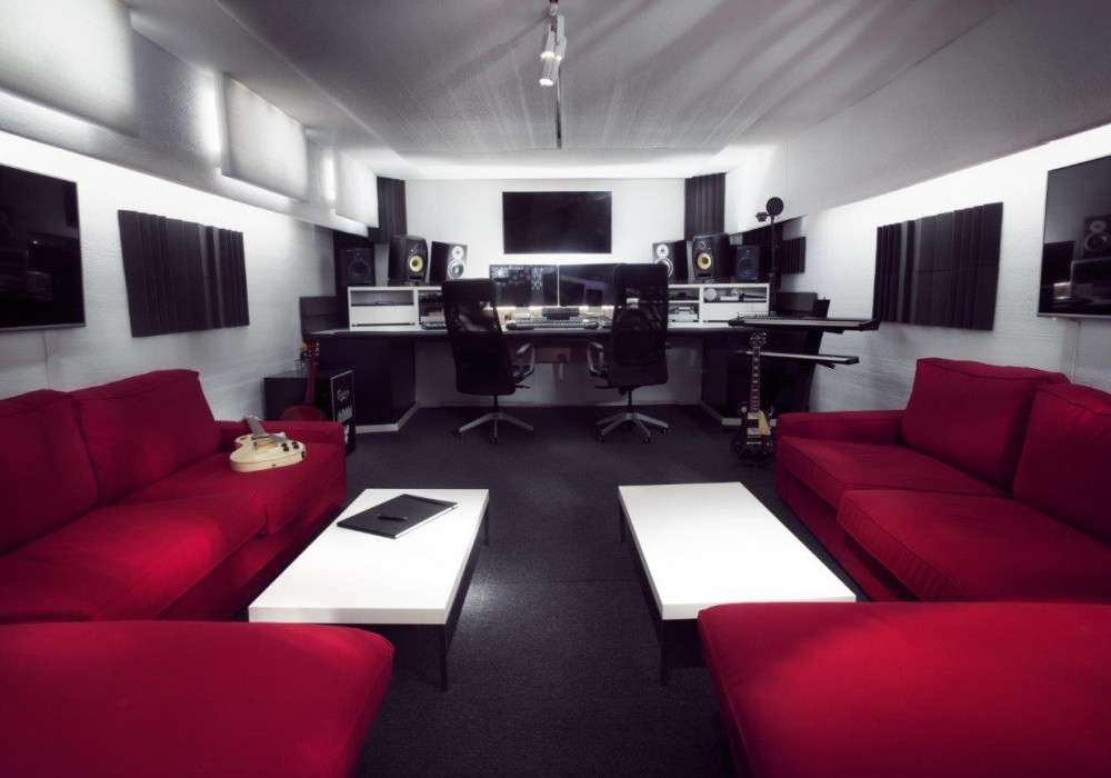 Forman's Group 1-S Acoustic Absorber Unaffected by Moisture