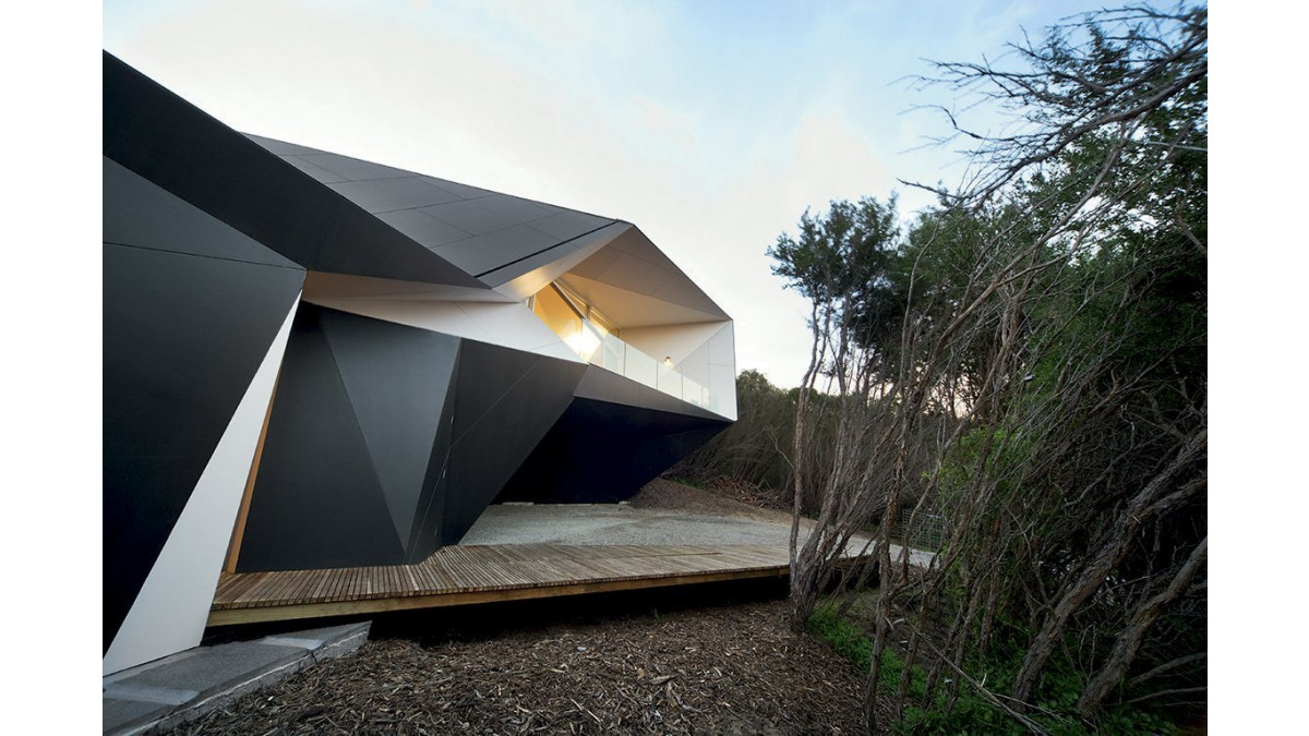 Klein Bottle House.