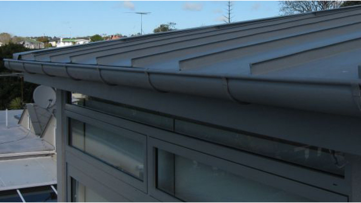 Titan zinc in use. 