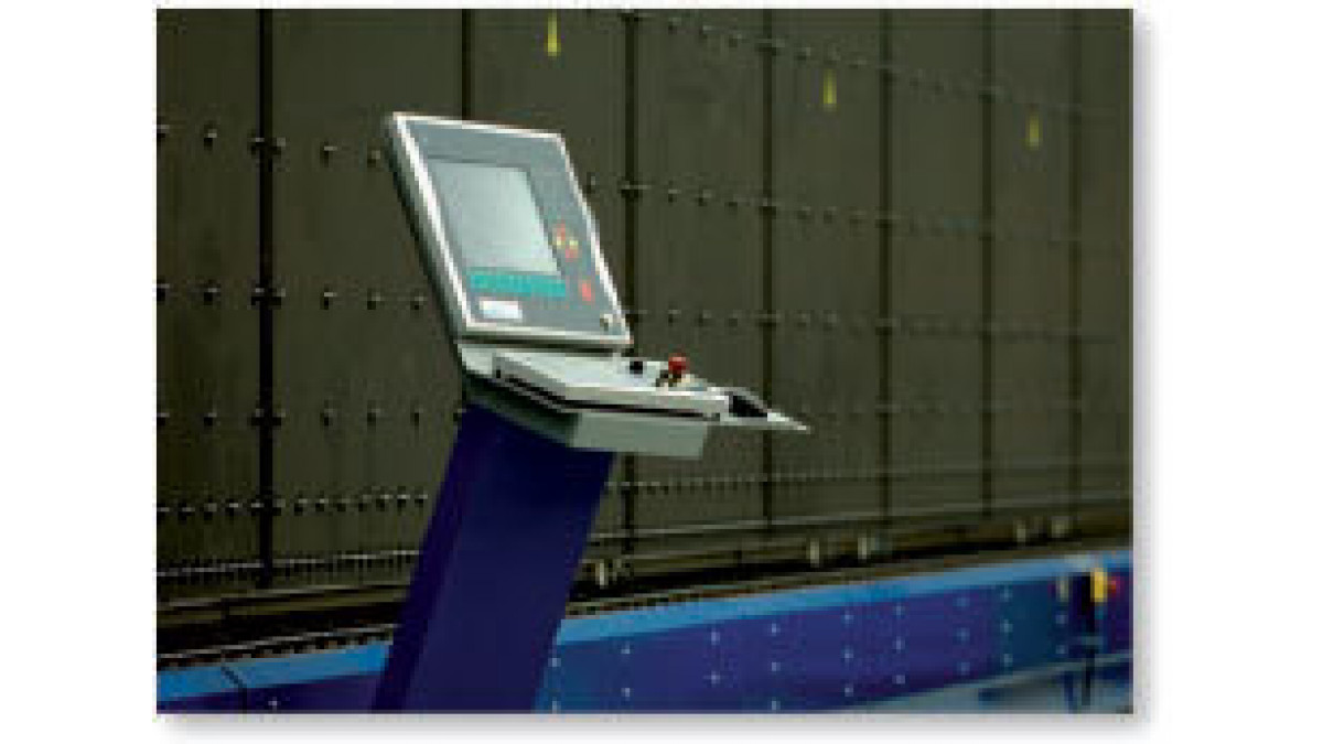 As each piece of glass enters the processing line, it is etched with a unique barcode that is scanned and tracked throughout processing – enabling it to be located on the system at any given time.<br />
