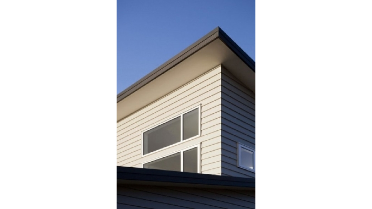 Factoring in its growing popularity with builders include long board lengths, pre-cut scribers and boxed corners that fit perfectly.<br />
