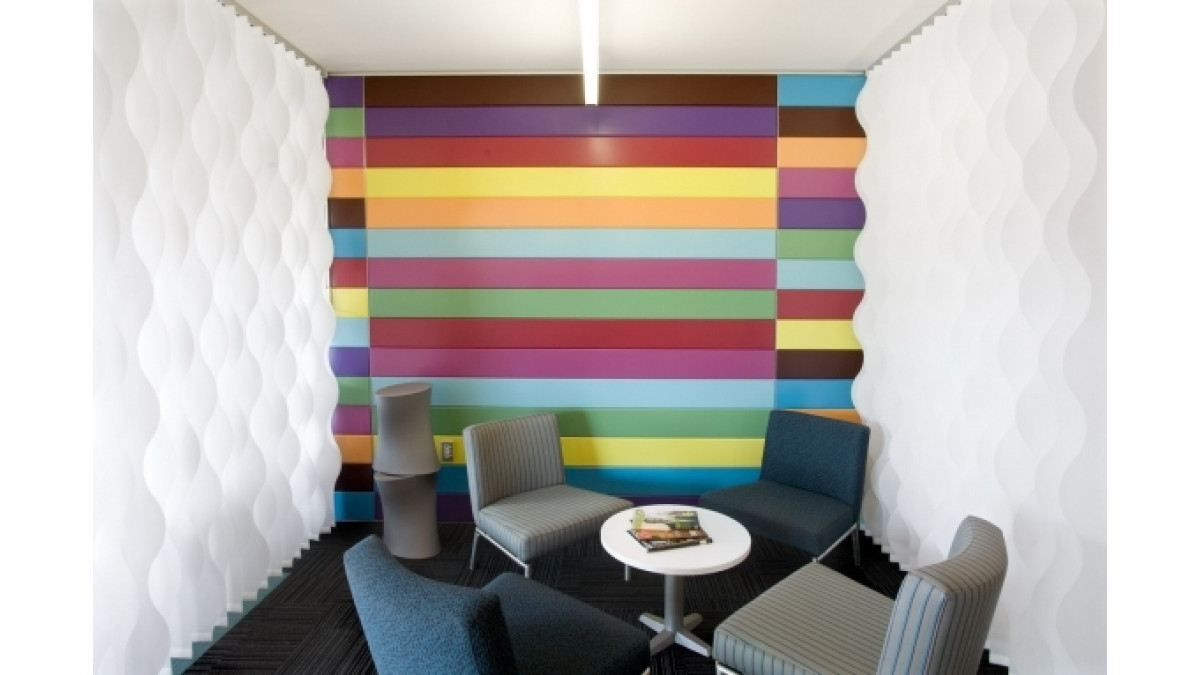 Sustainable Interiors Finalist Craig Grant/Warren Brighouse from mga interiors for their Express Data Project<br />
