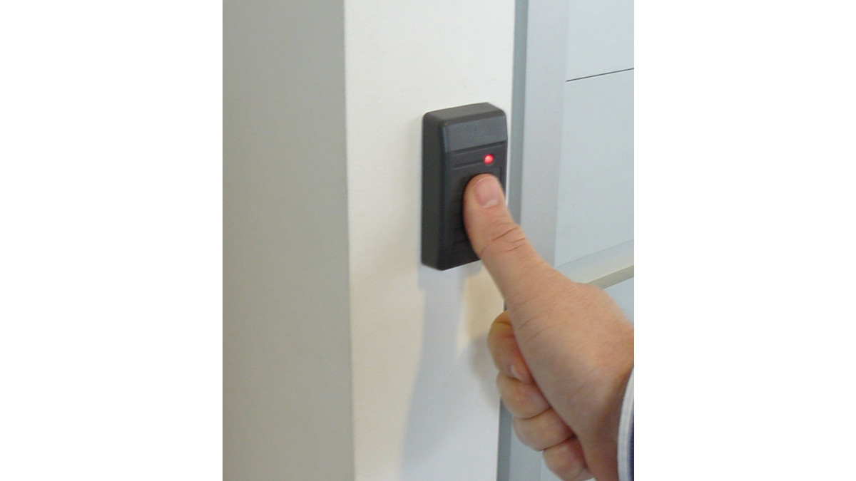 Thumb scan