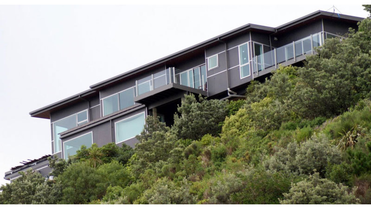 Moleta residence on Wellington's on south coast.