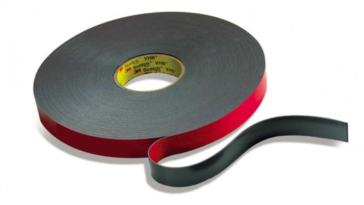 3M VHB Tape 5962 is the ideal tape for panel bonding applications as the extra thickness allows for any mismatch between the sheet and frame providing a smoother, cleaner appearance and a strong durable bond.