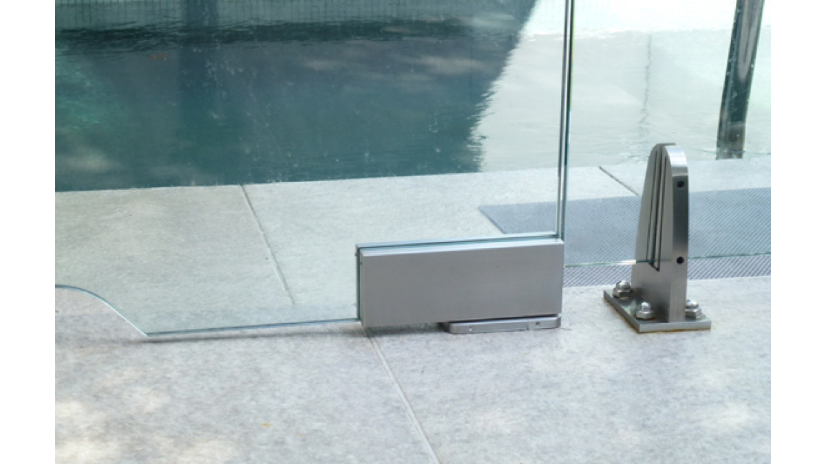 Ozone Hydraulic Patch - Pool Gate