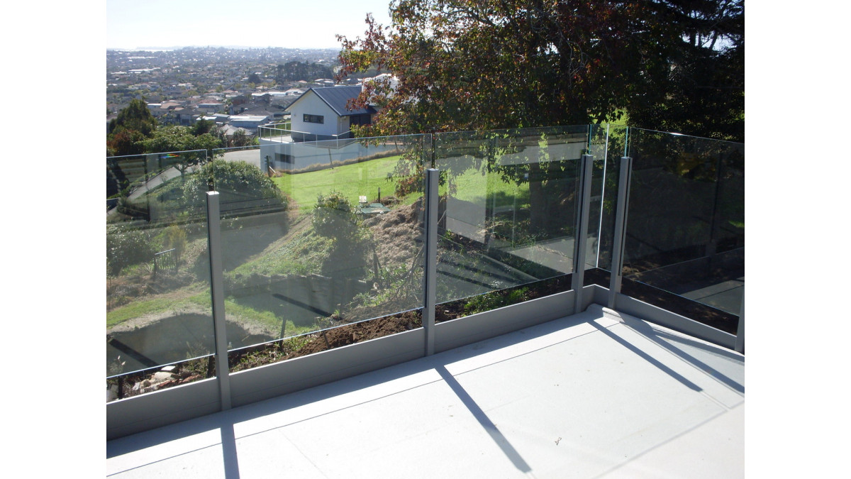 Balustrade installation completed - before floating deck installation.