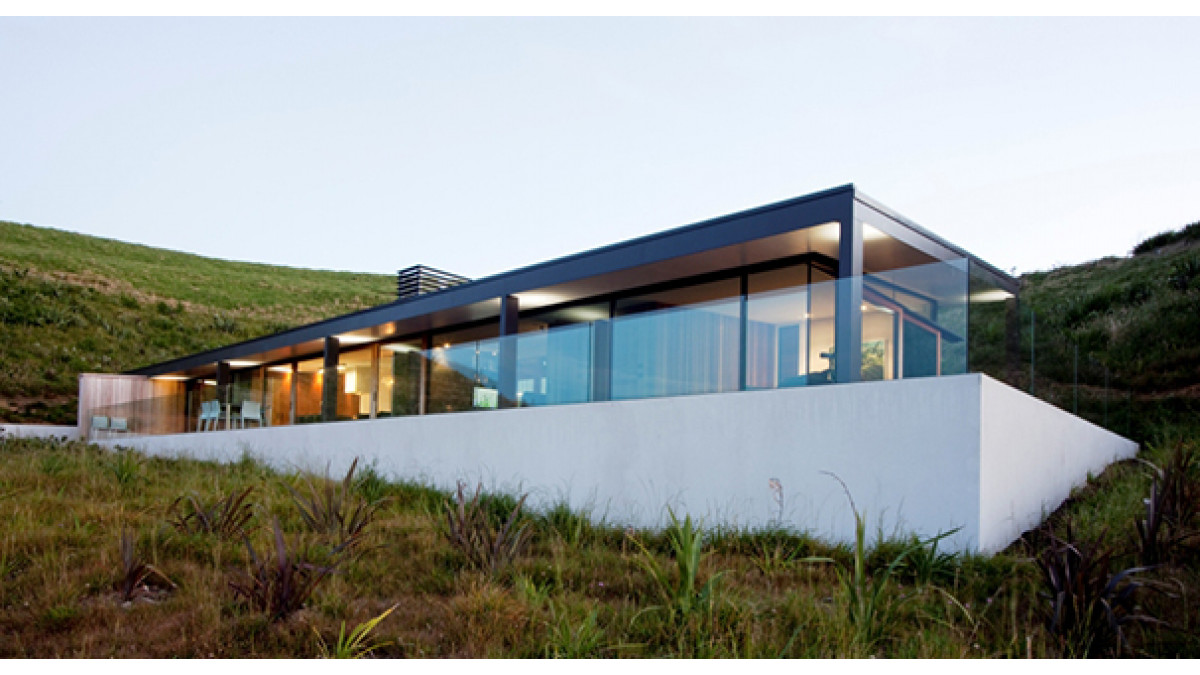 “A well-planned small house made absolutely delightful by the joinery supplied,” was how the WANZ judge described this New Plymouth house, winner in the $15,000-50,000 category, manufactured by Aluminium Taranaki Ltd. 
