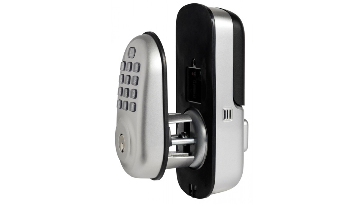 The Yale Electronic Digital Deadbolt combines a robust lockset with a contemporary electronic aesthetic. 