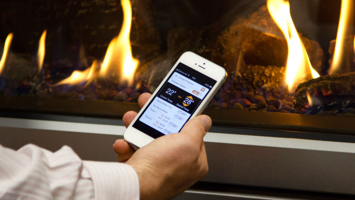 Escea's Smart Heat Smartphone App.<br />
