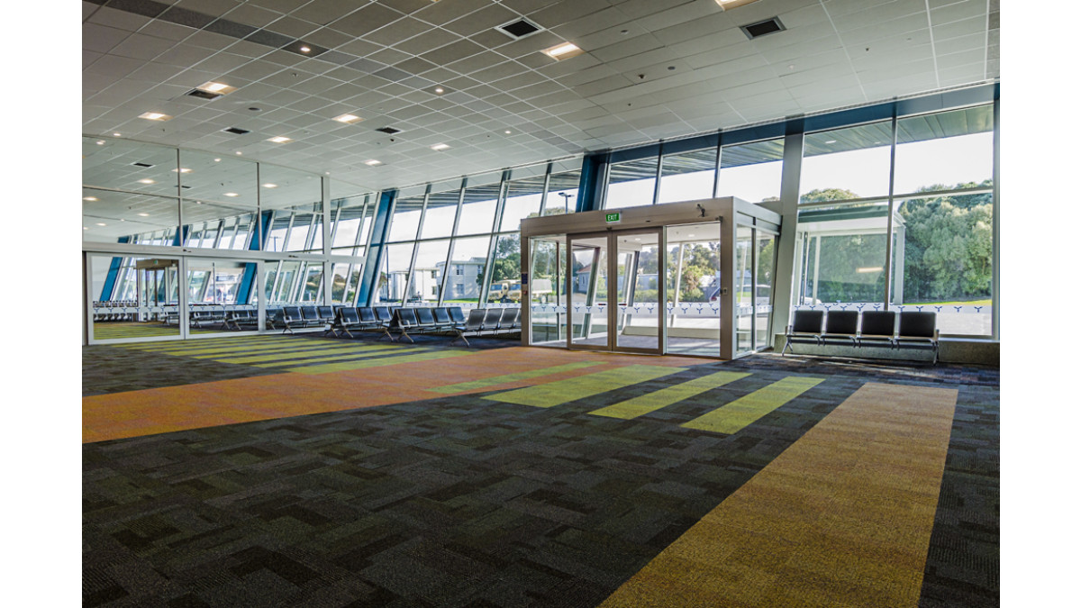 Sliding doors in the entranceways had raking stiles. (Credit: Kevin Hawkins Photography).