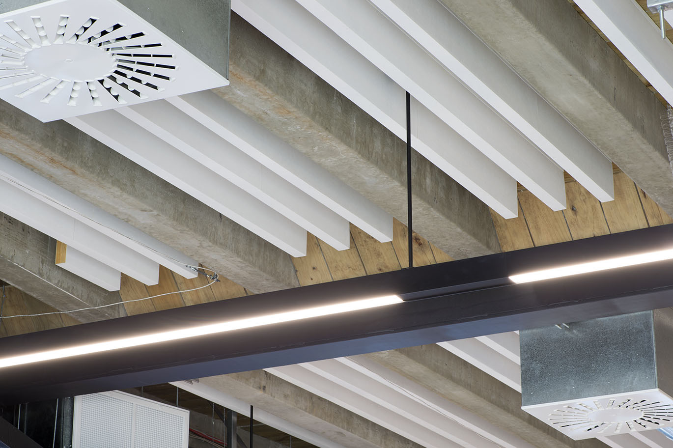 Asona's Acoustic Beams for Deconstructed Spaces