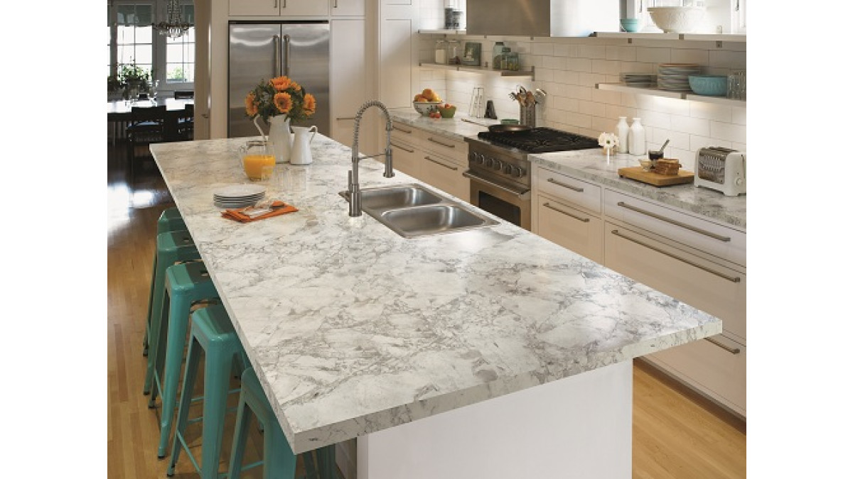 Formica 180fx Bianca Luna.