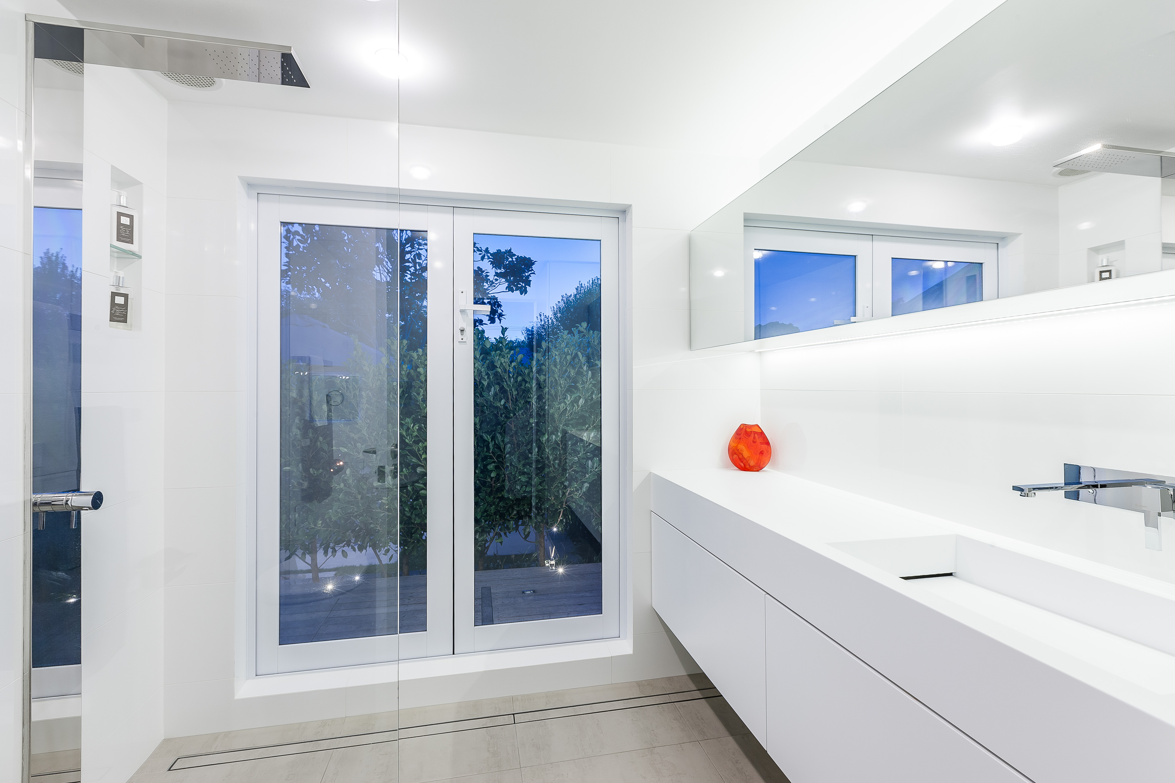 Corian S Sophisticated Surfaces For Bathrooms Eboss