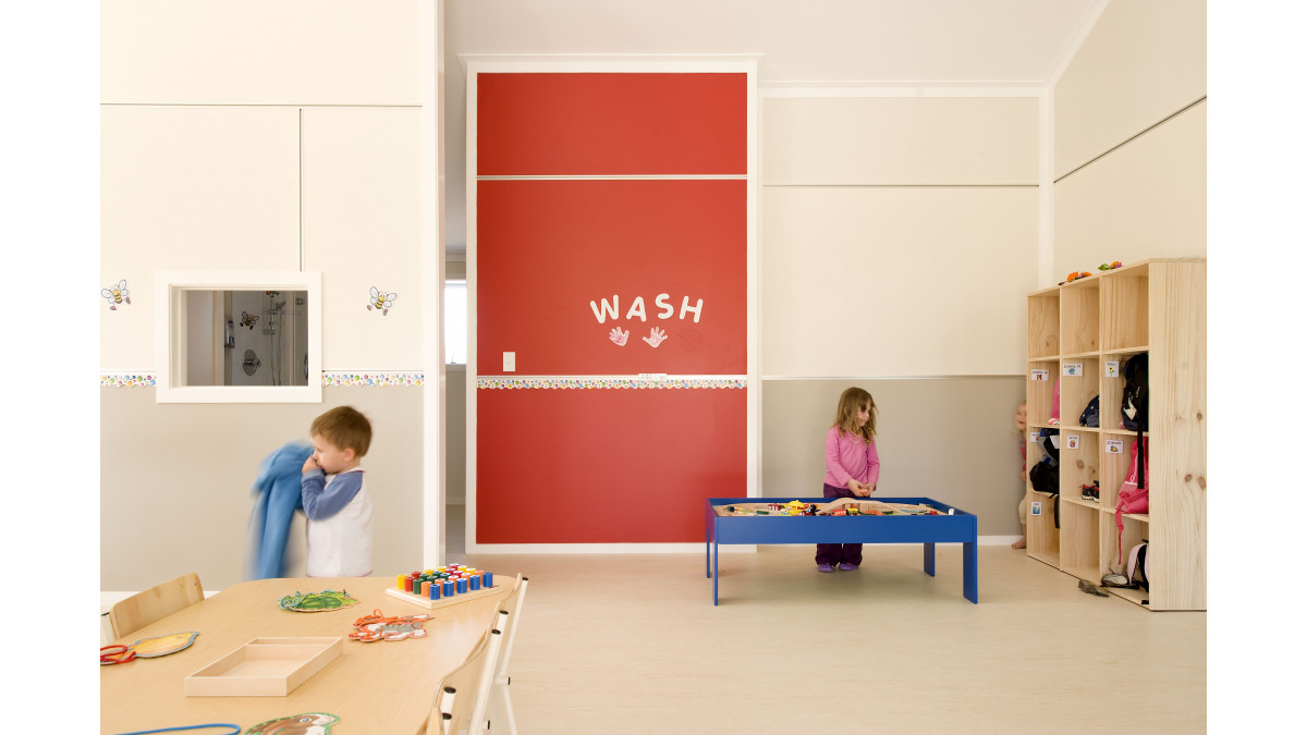 ClimateLine powder coated plasterboard was an ideal solution for this busy kindergarten. 