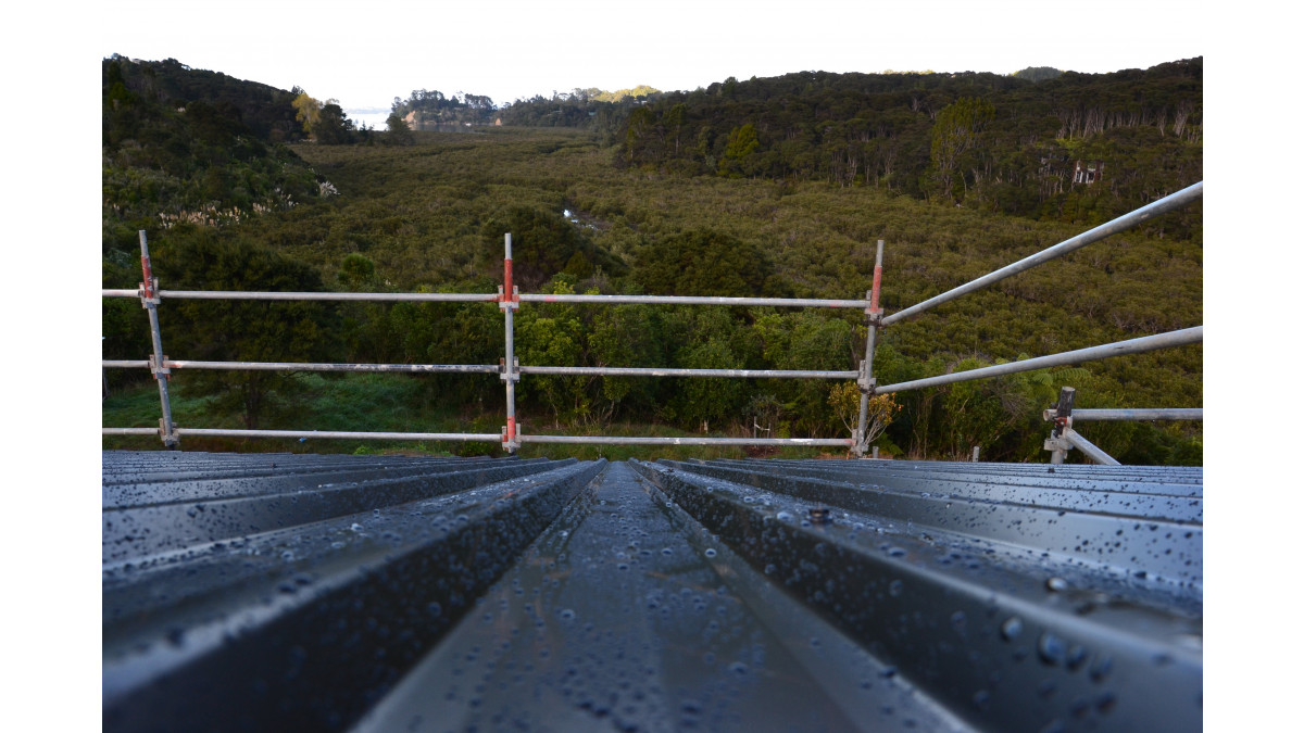 A Dimond roof built to look great, keep the rain out, and clean enough to drink from.