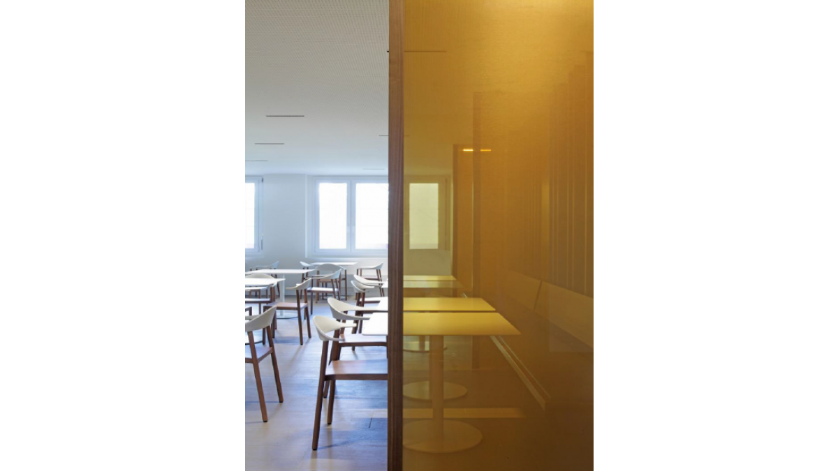SEFAR Architecture VISION is ideal for filtering light and colour in both interior and exterior applications.
