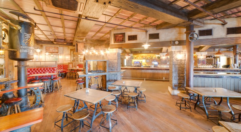 T & R Innovate with Jet Printed, Timber-Look Acoustic Ceiling Tiles