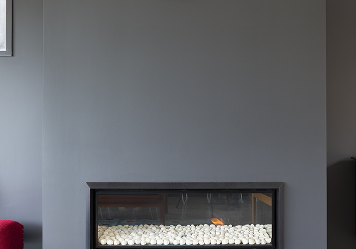 Escea Fireplace Delivers Efficient Heating in 'Modern-Retro' Home