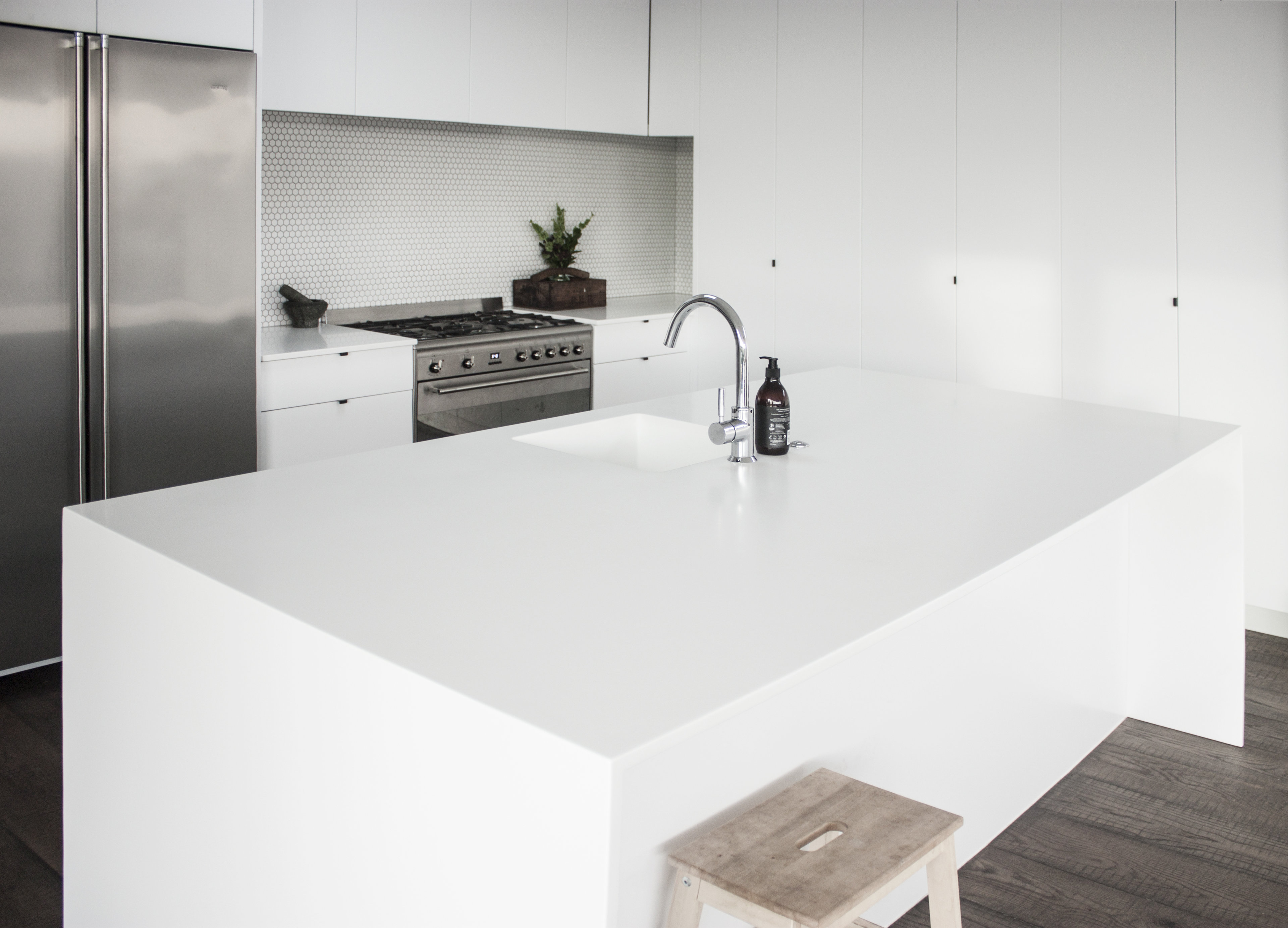 Glacier White Corian Solid Surface Enhances Family Kitchen Eboss