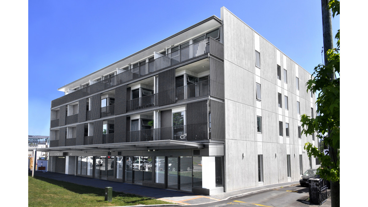 Unex Postless Balustrade on Tenor Apartments.