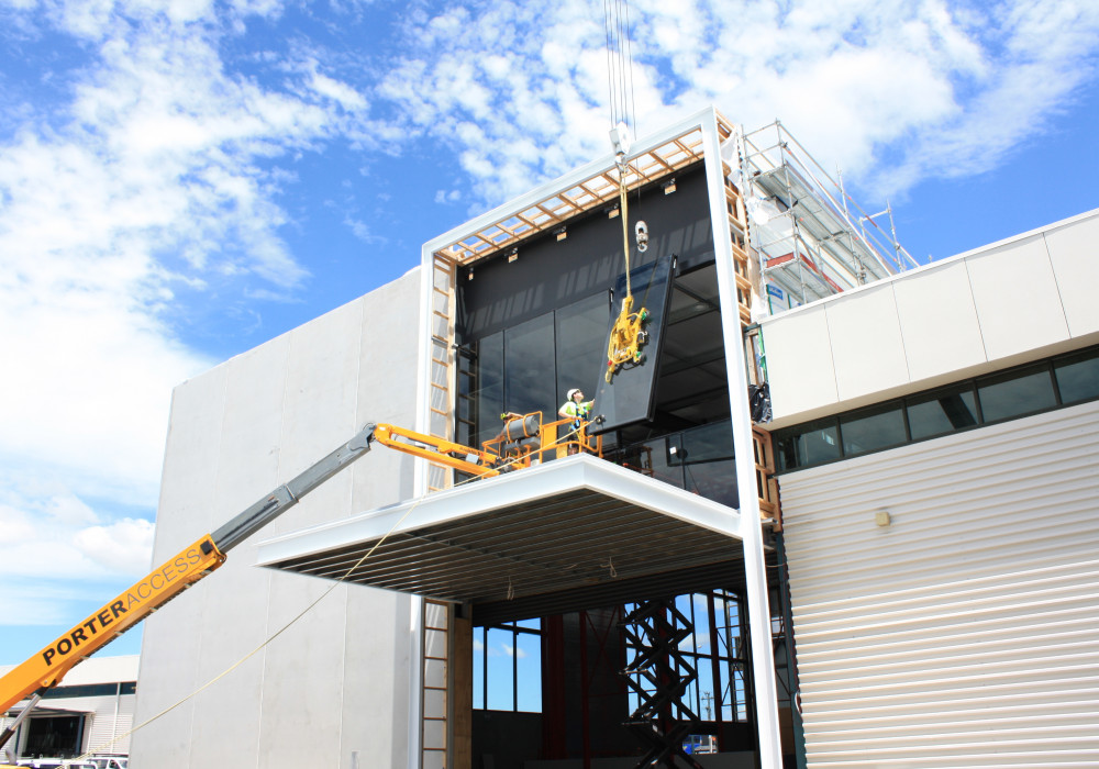 New Glass Format for Hamilton's 'Cube' Installation