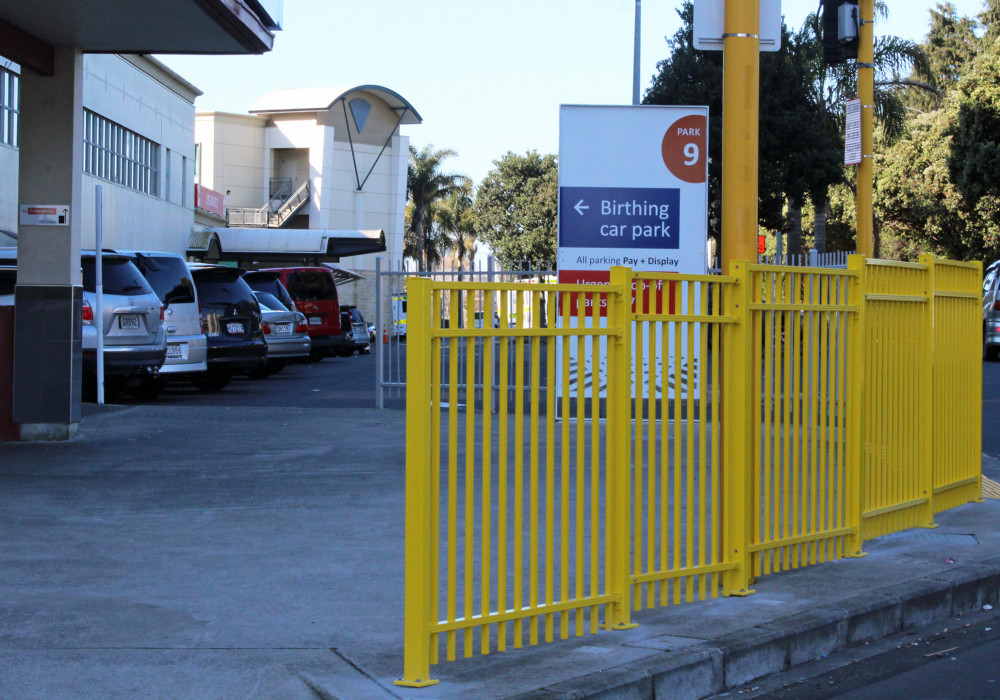 Aluminium Pedestrian Barriers Installed at Middlemore Hospital