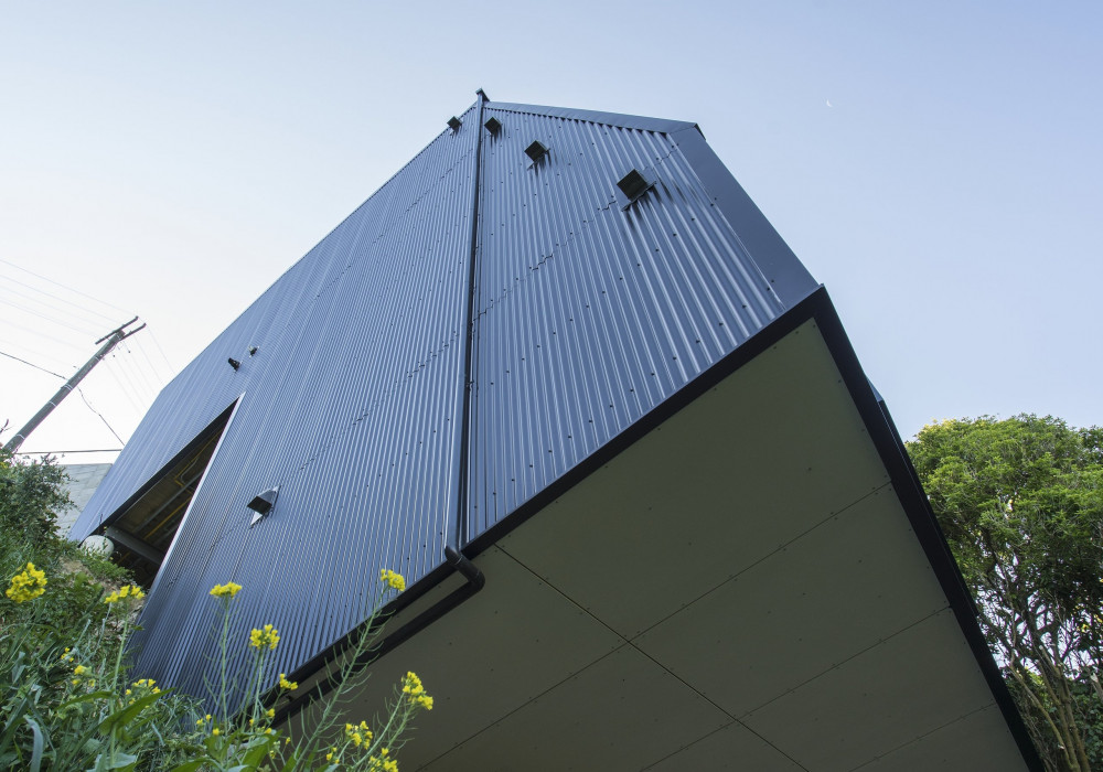 NZ Steel Products an Integral Part of Ground-Breaking 45 Degree Home