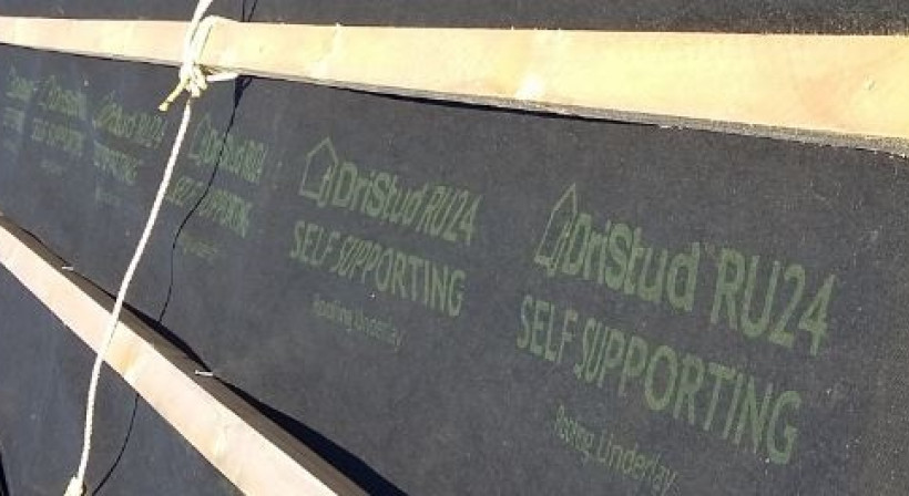 Easy Installation with Dristud's Innovative Synthetic Roof Underlay
