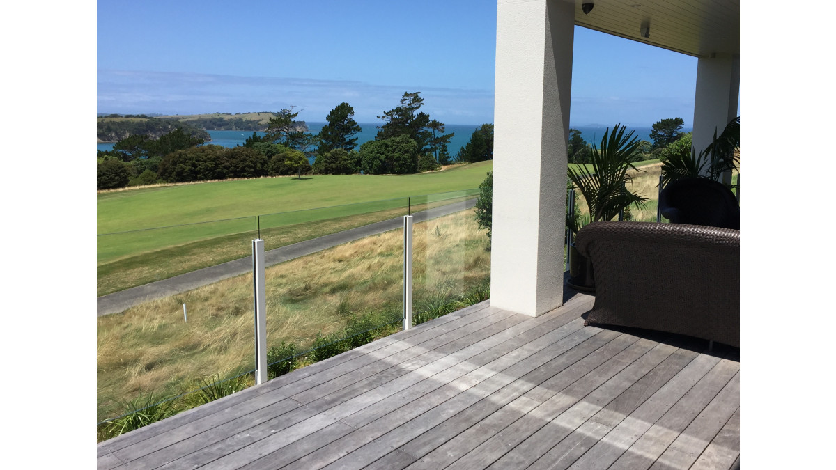 Great views through the Clearview balustrade.